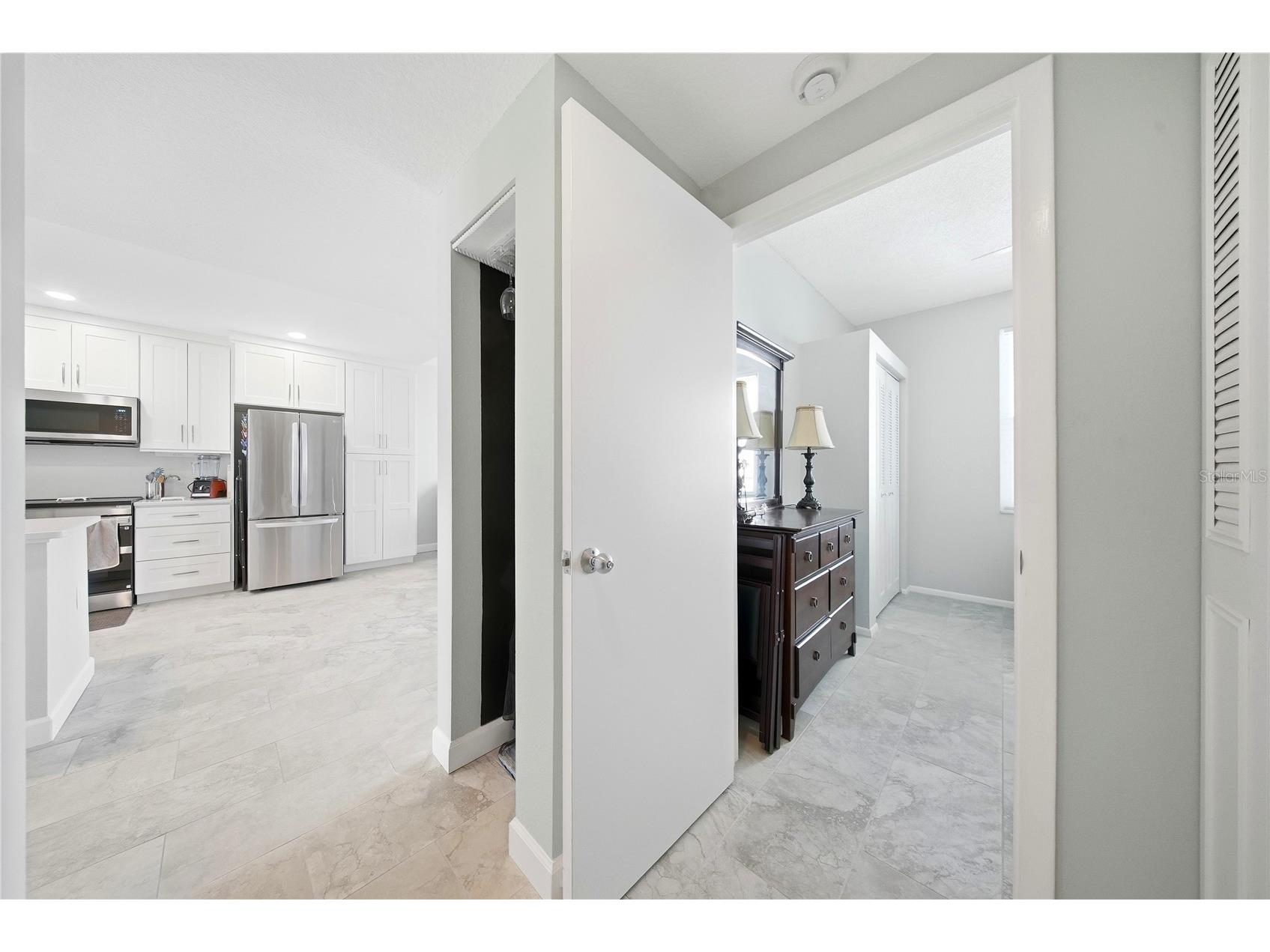 8021 Sailboat Key Boulevard S #302 Saint Pete Beach FL 33707 - BOCA CIEGA BAY TB8501403 image24