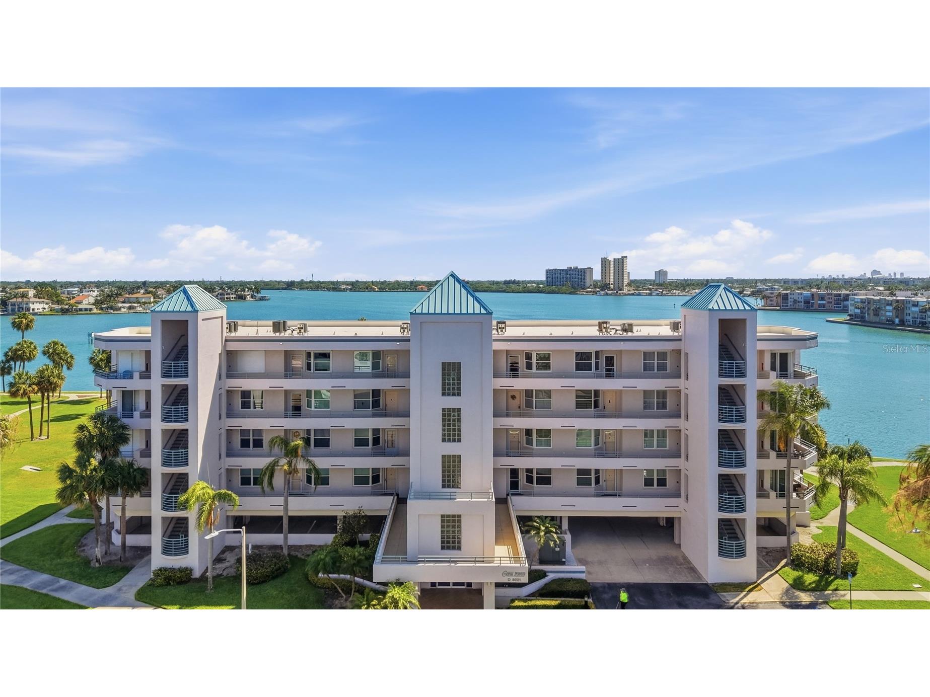 8021 Sailboat Key Boulevard S #302 Saint Pete Beach FL 33707 - BOCA CIEGA BAY TB8501403 image33