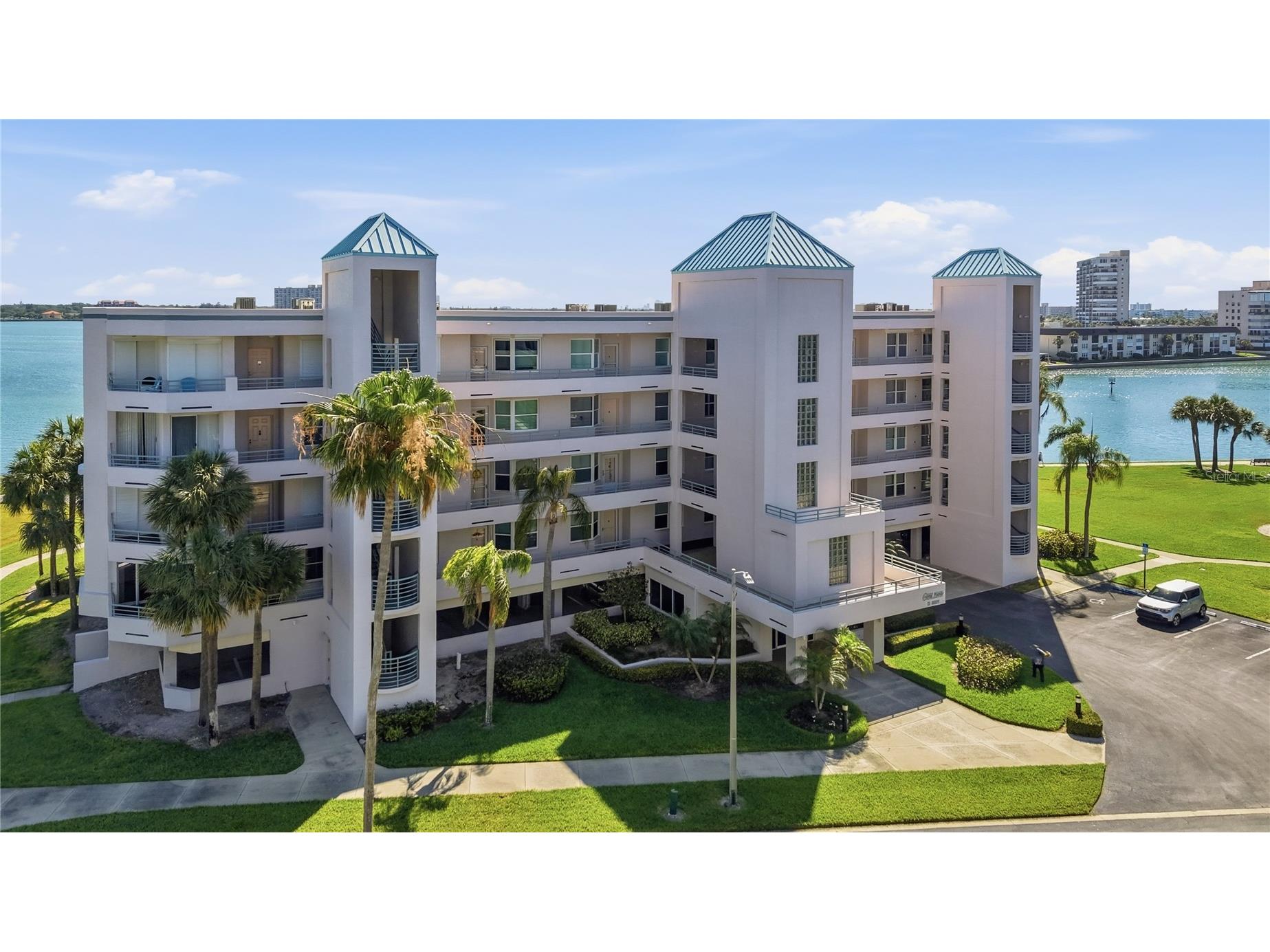 8021 Sailboat Key Boulevard S #302 Saint Pete Beach FL 33707 - BOCA CIEGA BAY TB8501403 image34