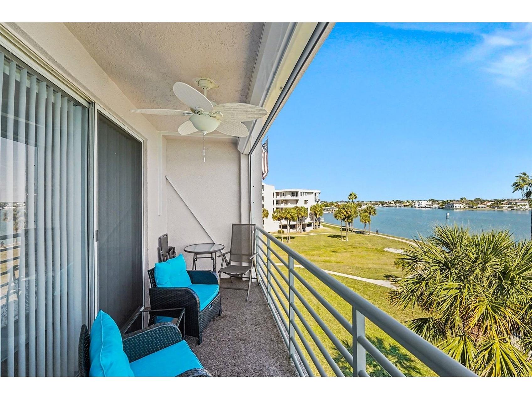8021 Sailboat Key Boulevard S #304 Saint Pete Beach FL 33707 TB8475495 image22