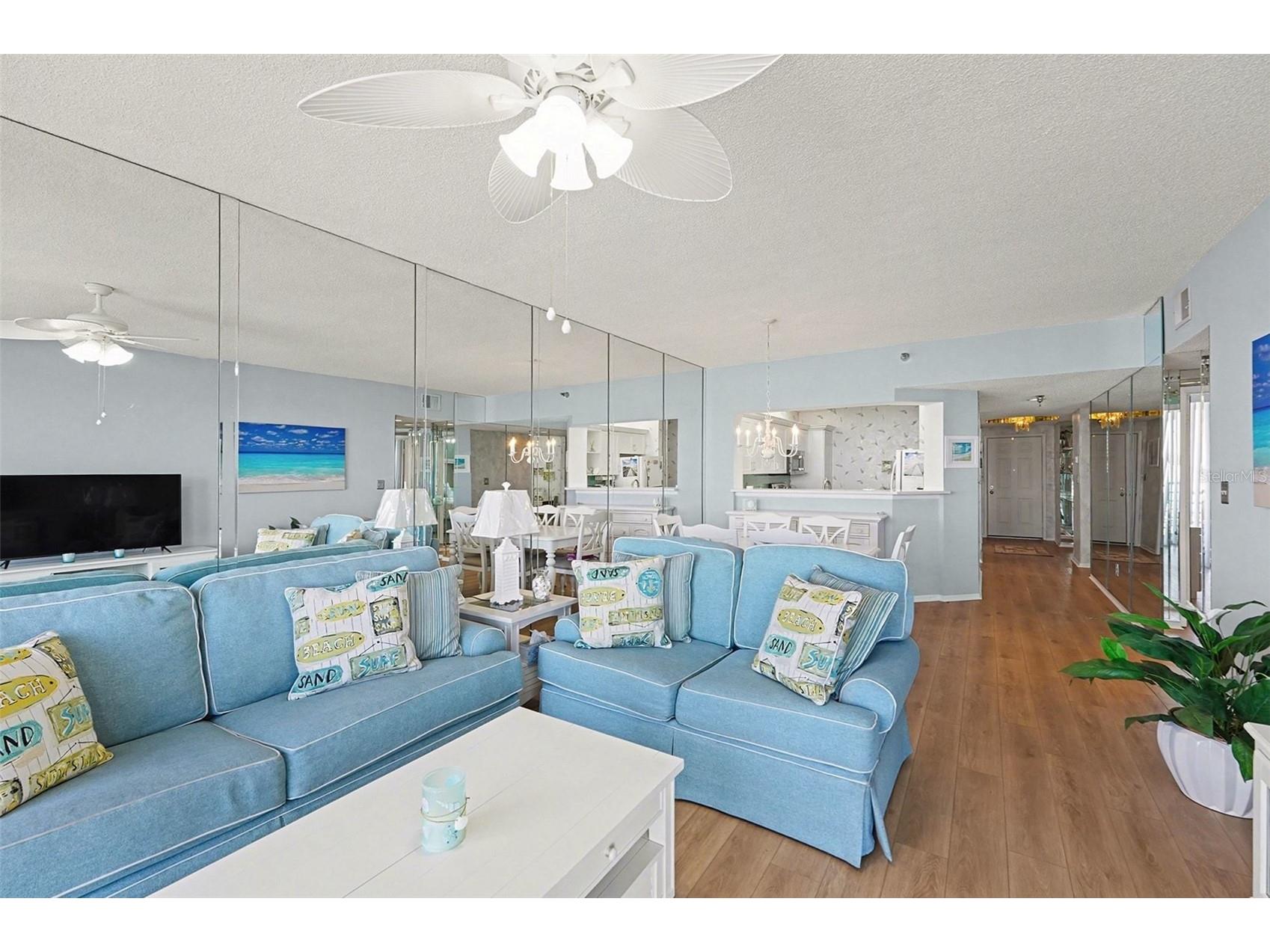8021 Sailboat Key Boulevard S #304 Saint Pete Beach FL 33707 TB8475495 image5
