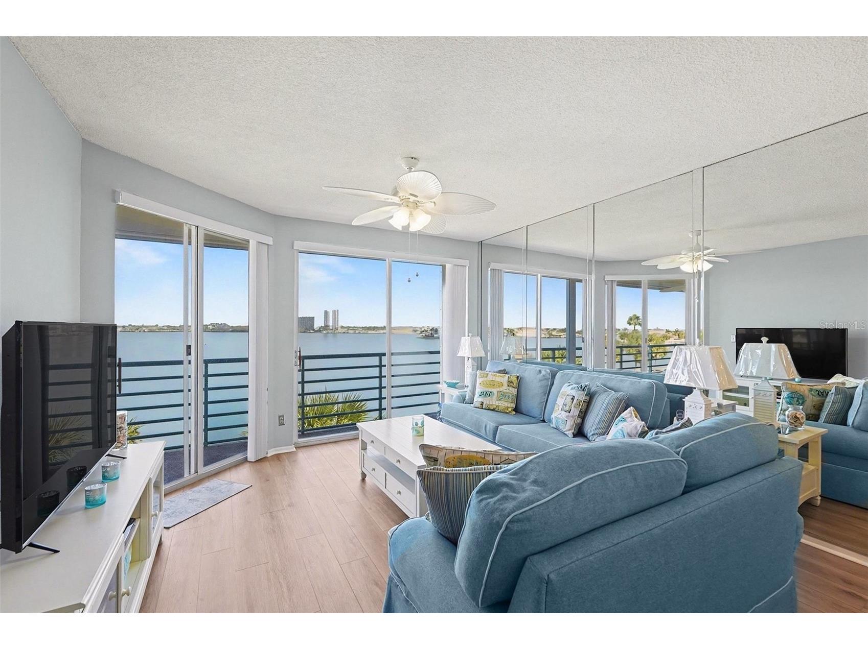 8021 Sailboat Key Boulevard S #304 Saint Pete Beach FL 33707 TB8475495 image6