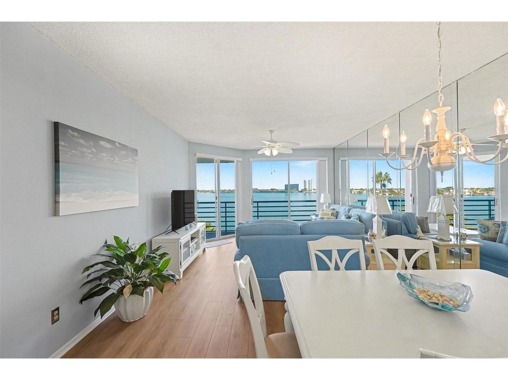 8021 Sailboat Key Boulevard S #304 Saint Pete Beach FL 33707 TB8475495 image7