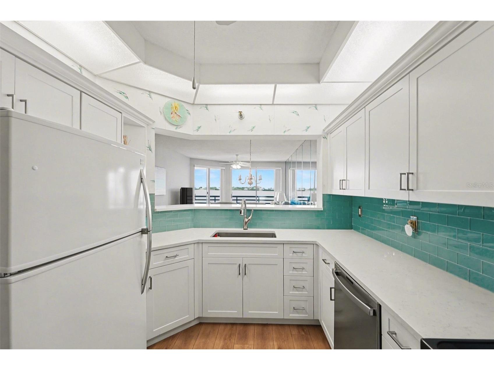 8021 Sailboat Key Boulevard S #304 Saint Pete Beach FL 33707 TB8475495 image9
