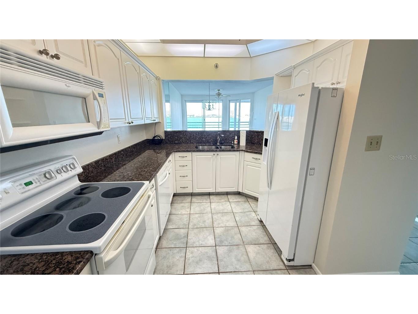 8021 Sailboat Key Boulevard S #305 Saint Pete Beach FL 33707 - BOCA CIEGA BAY TB8386517 image12