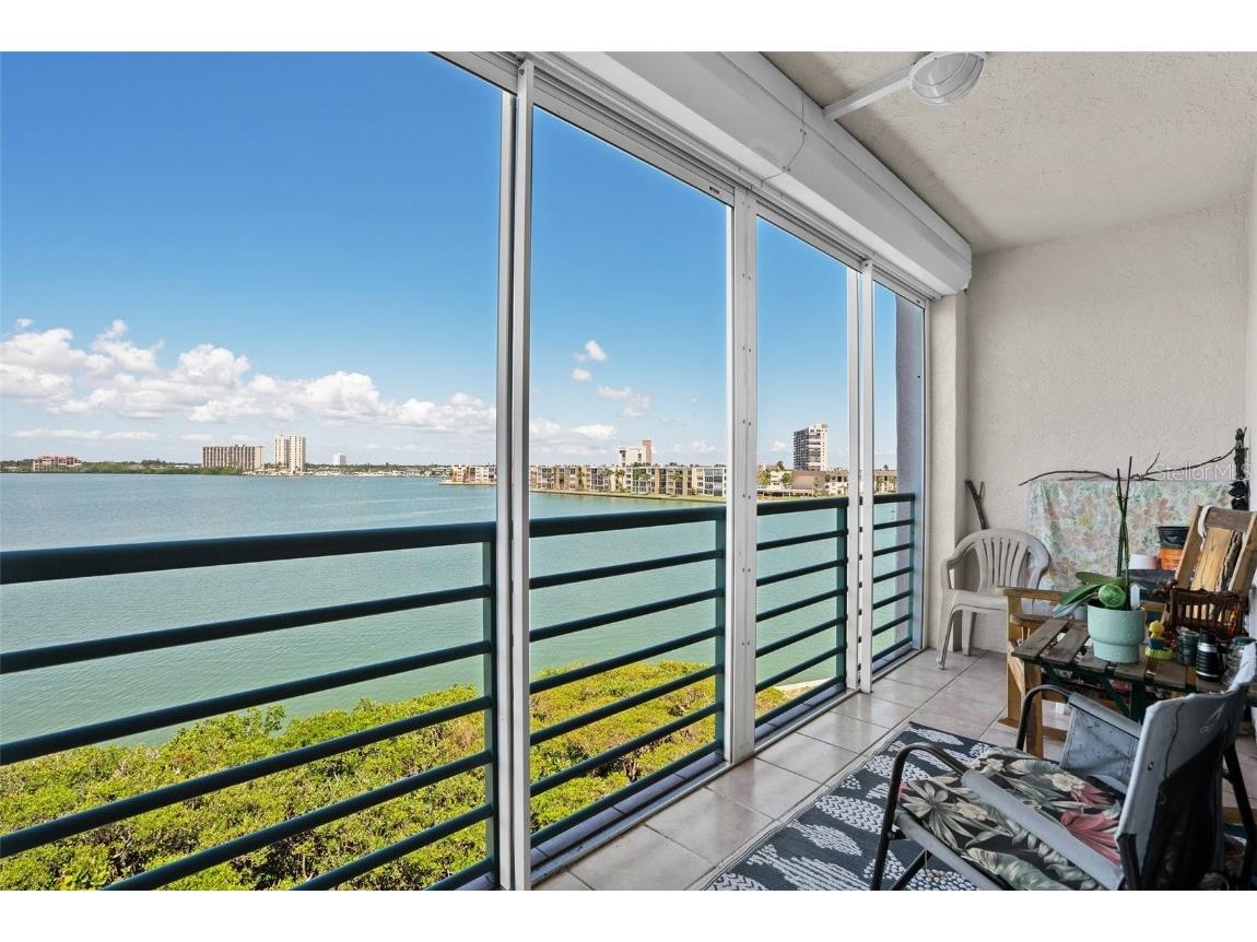 8021 Sailboat Key Boulevard S #305 Saint Pete Beach FL 33707 - BOCA CIEGA BAY TB8386517 image6