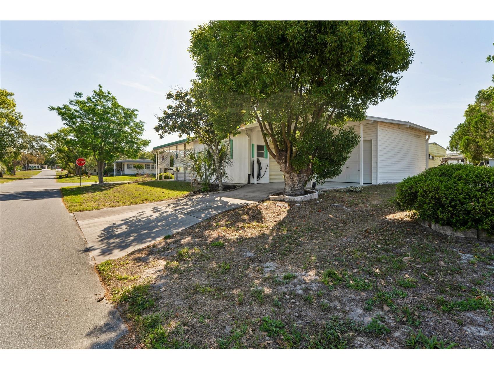 8021 Western Circle Drive Brooksville FL 34613 TB8500923 image41