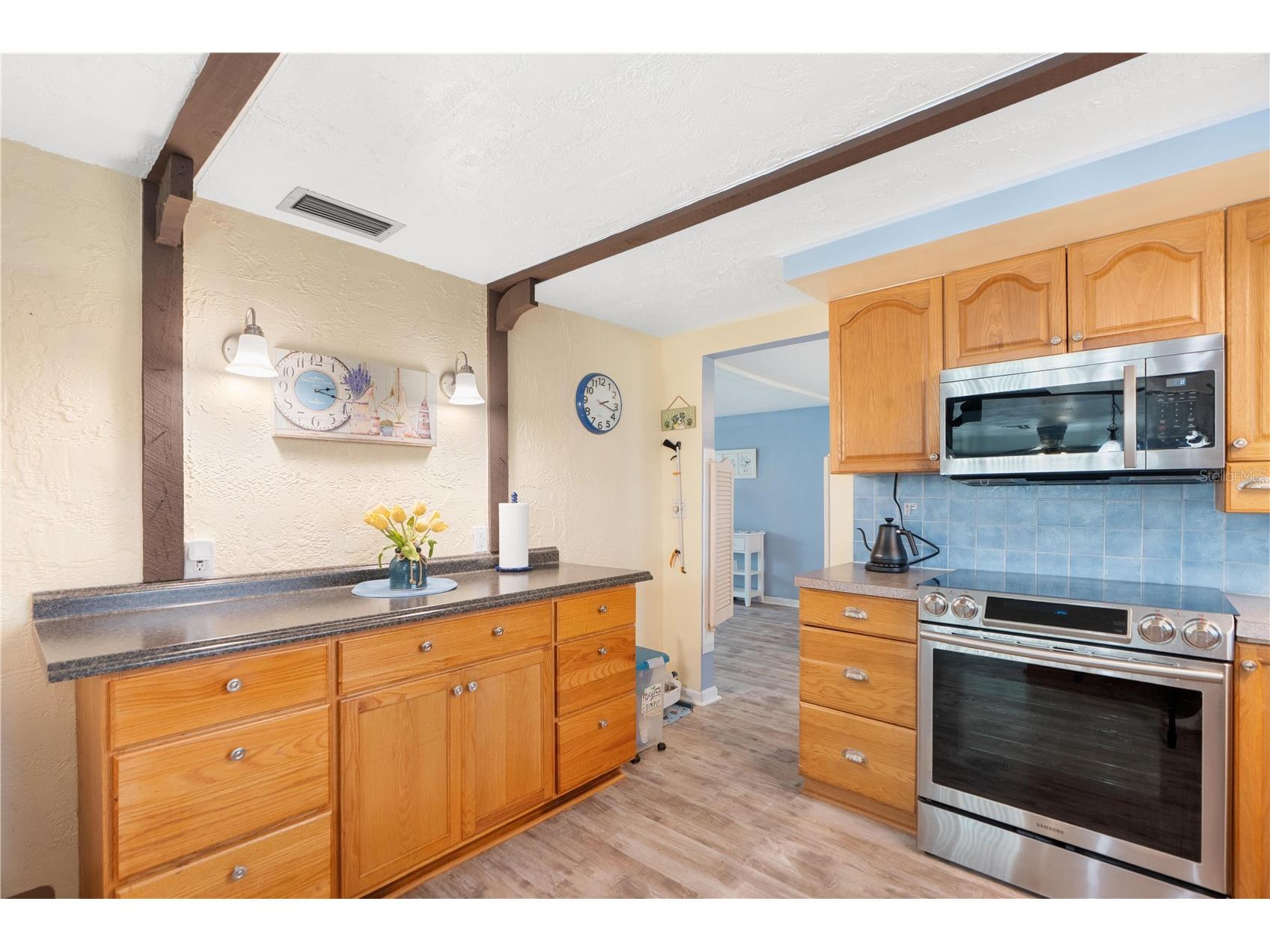 8021 Wildflower Row Hudson FL 34667 W7886557 image12