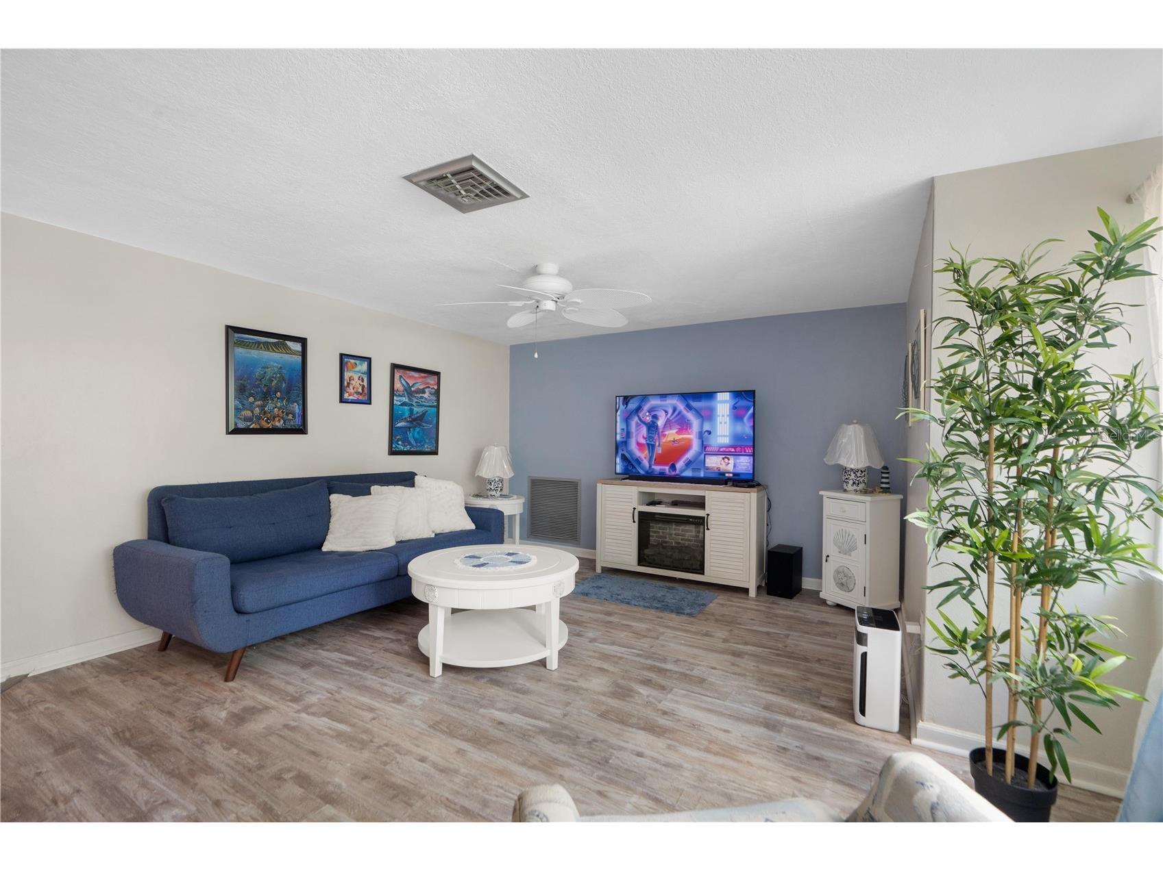 8021 Wildflower Row Hudson FL 34667 W7886557 image5