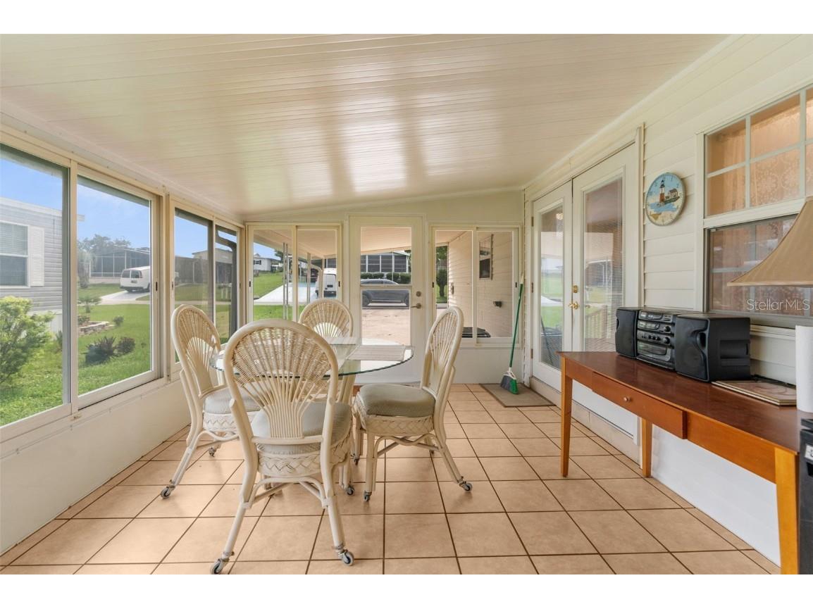 8022 Eastern Circle Drive Brooksville FL 34613 TB8422540 image24