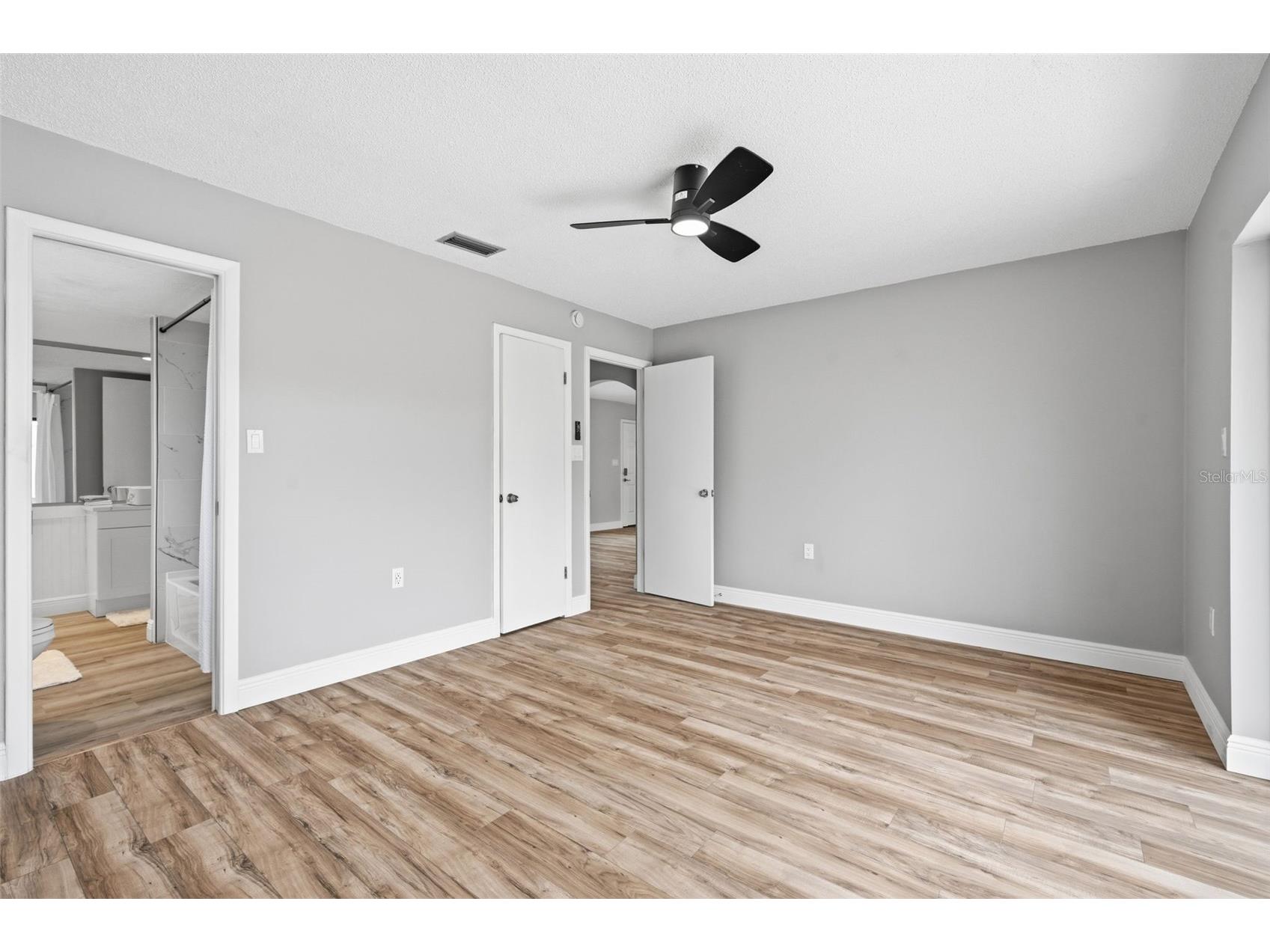 8022 Idlebriar Lane Port Richey FL 34668 W7887129 image14