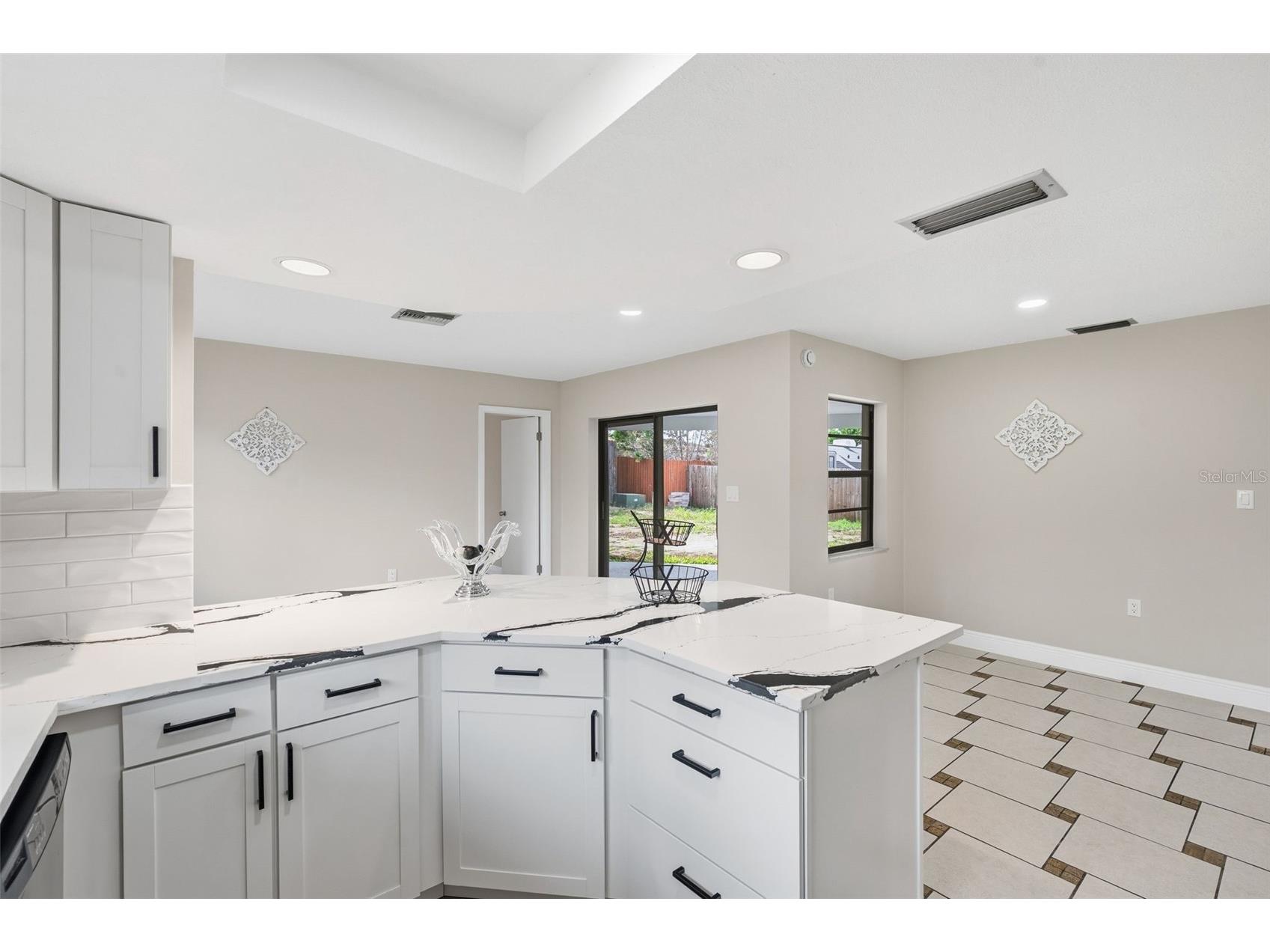 8022 Idlebriar Lane Port Richey FL 34668 W7887129 image30