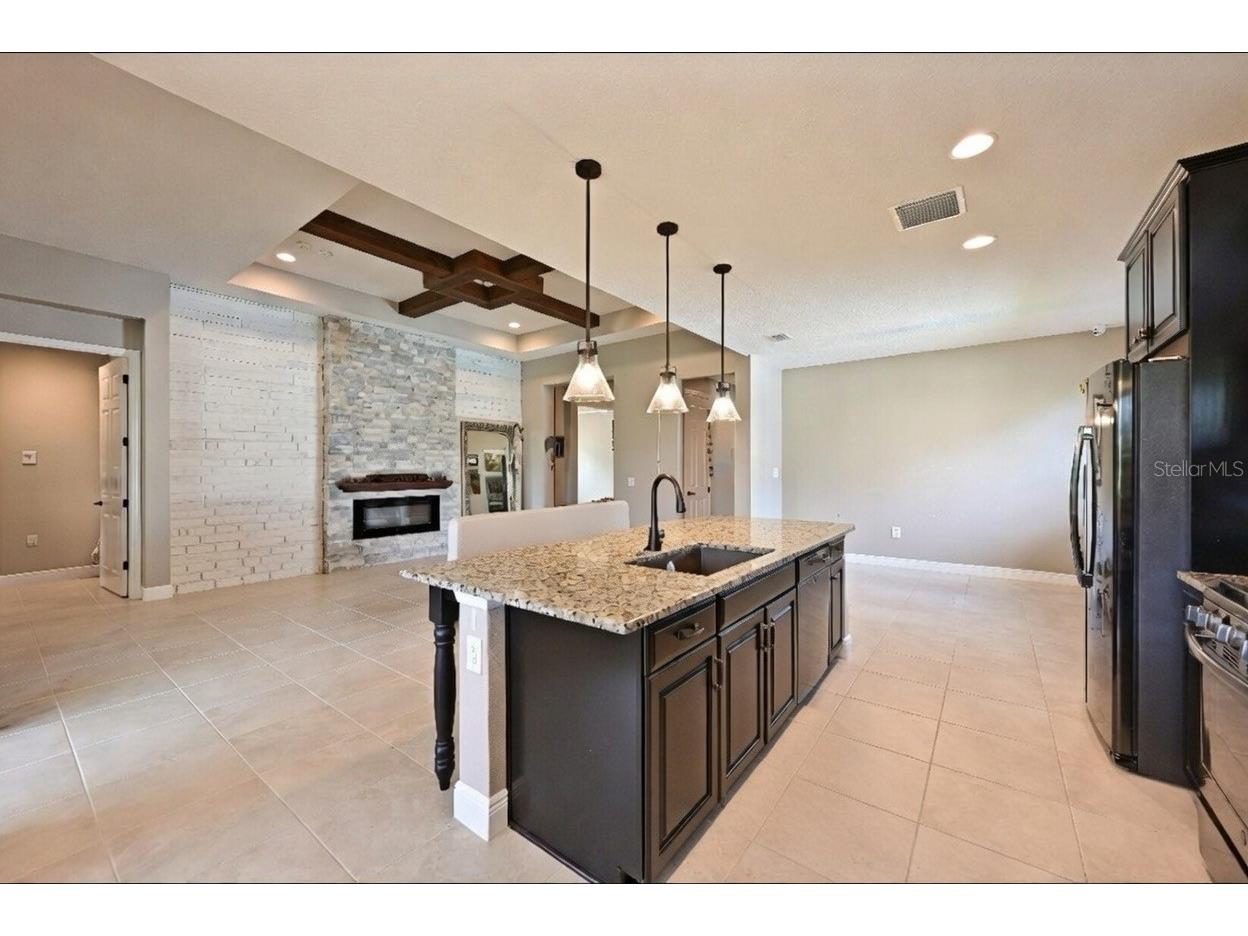 8023 Sandstar Way Sarasota FL 34240 A4678376 image23