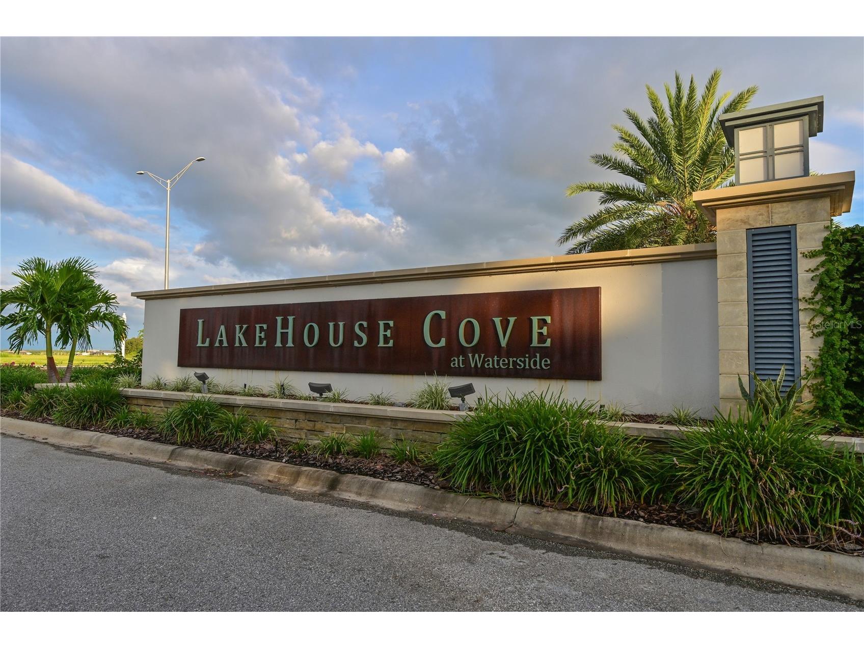 8023 Sandstar Way Sarasota FL 34240 A4678376 image30