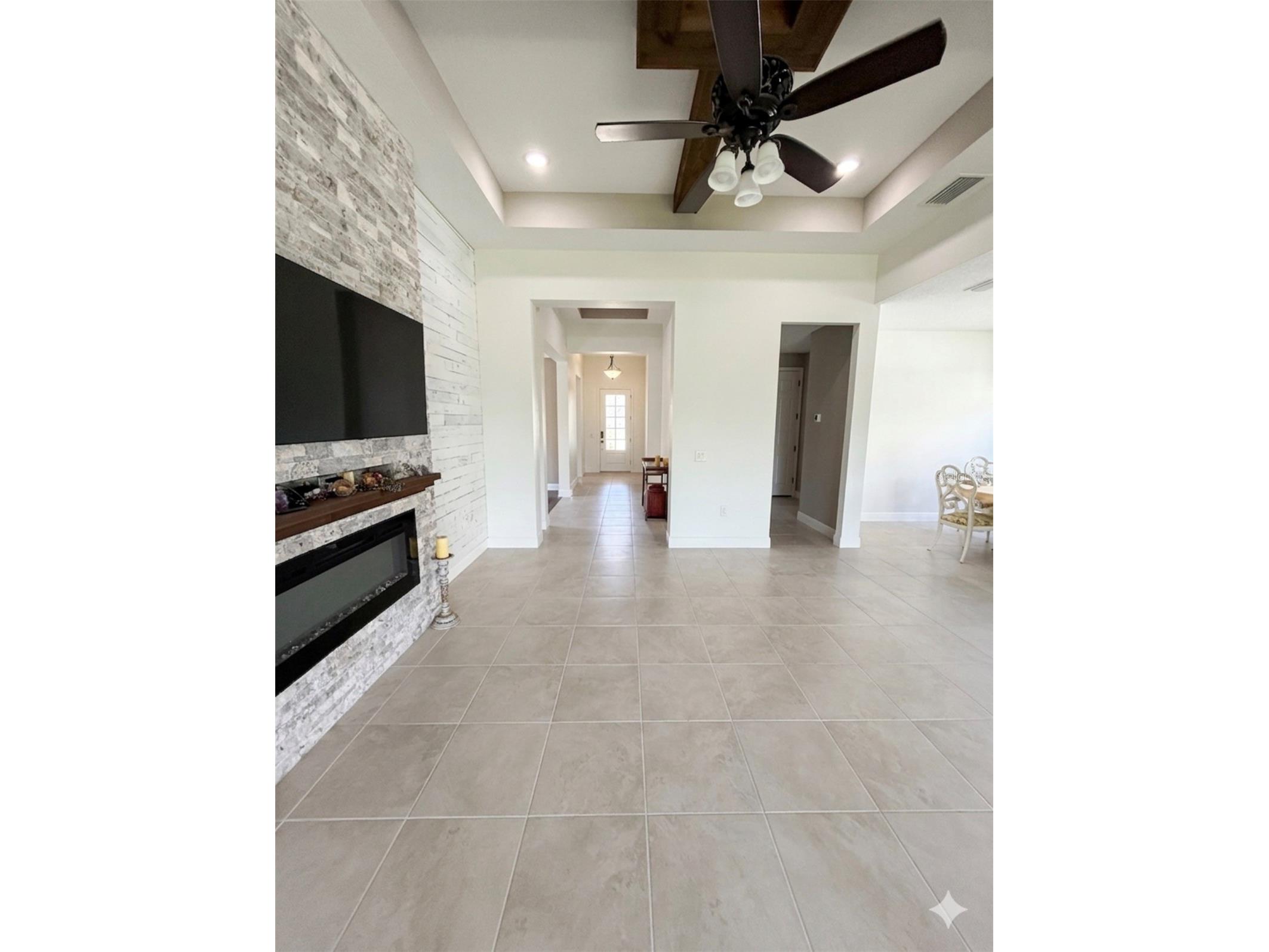 8023 Sandstar Way Sarasota FL 34240 A4678376 image5