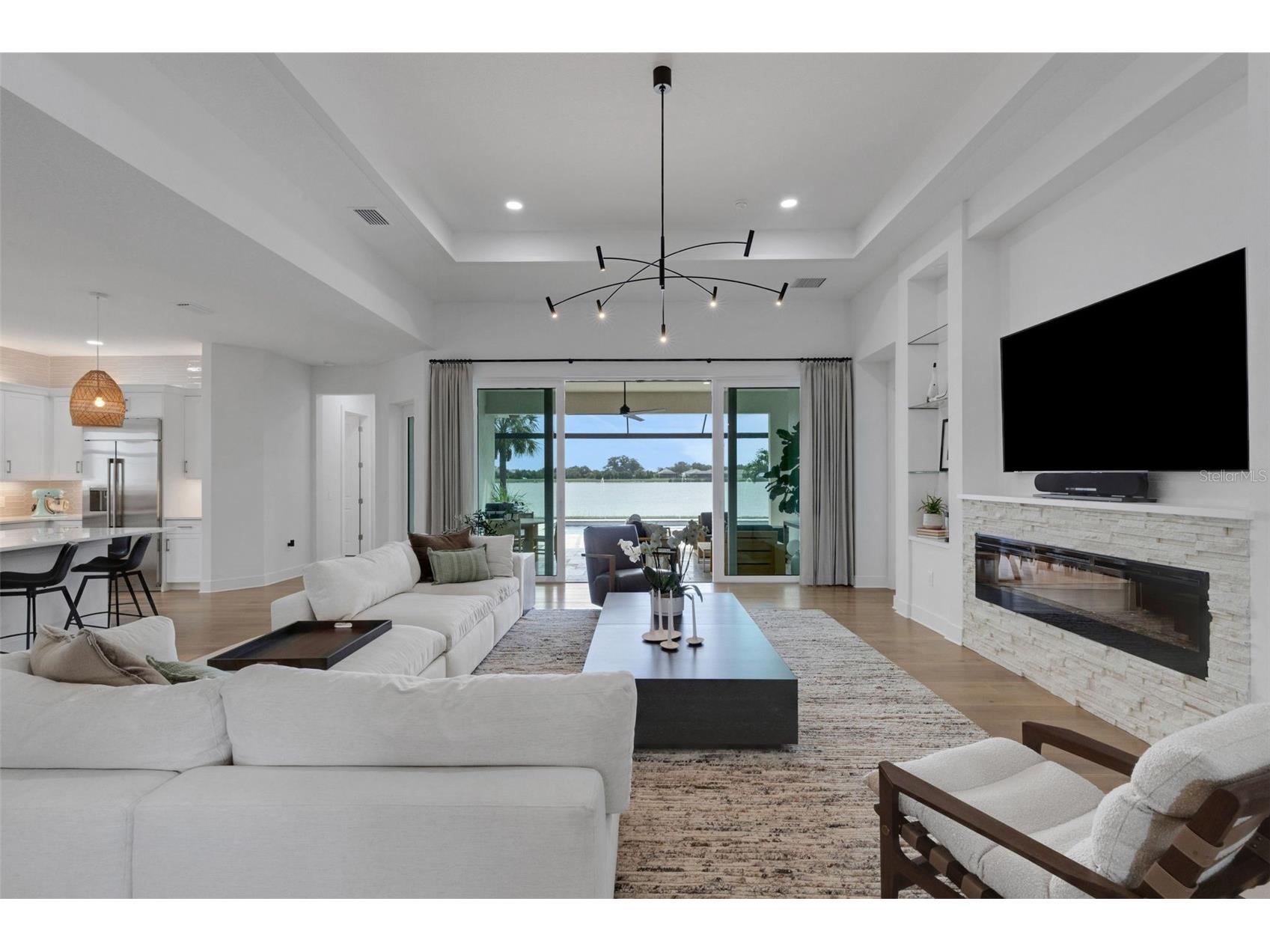8023 Waterbend Trail Sarasota FL 34240 - LAKE IBIS A4695424 image3