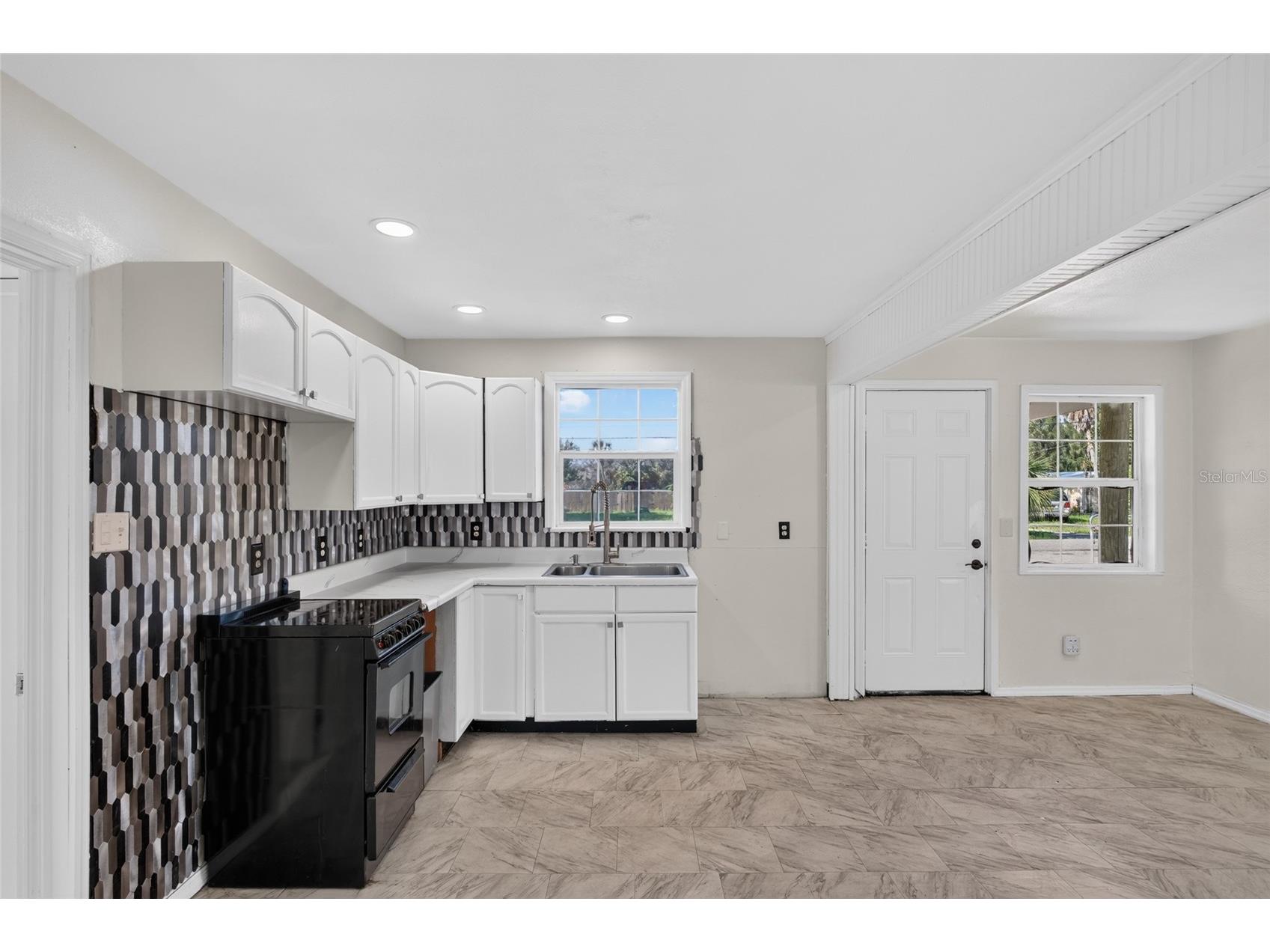 8024 Hillman Avenue Punta Gorda FL 33982 - Shell Creek D6147934 image11