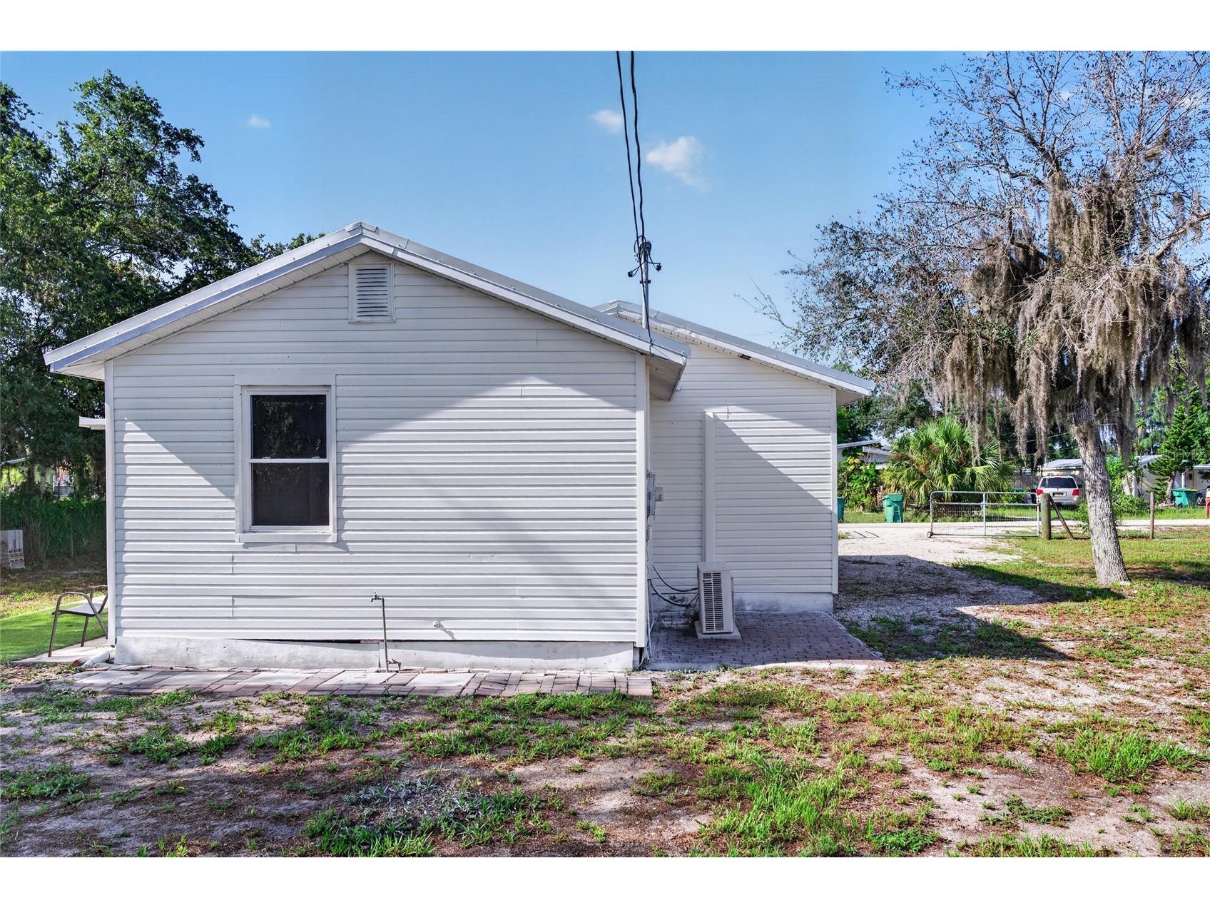 8024 Hillman Avenue Punta Gorda FL 33982 - Shell Creek D6147934 image18