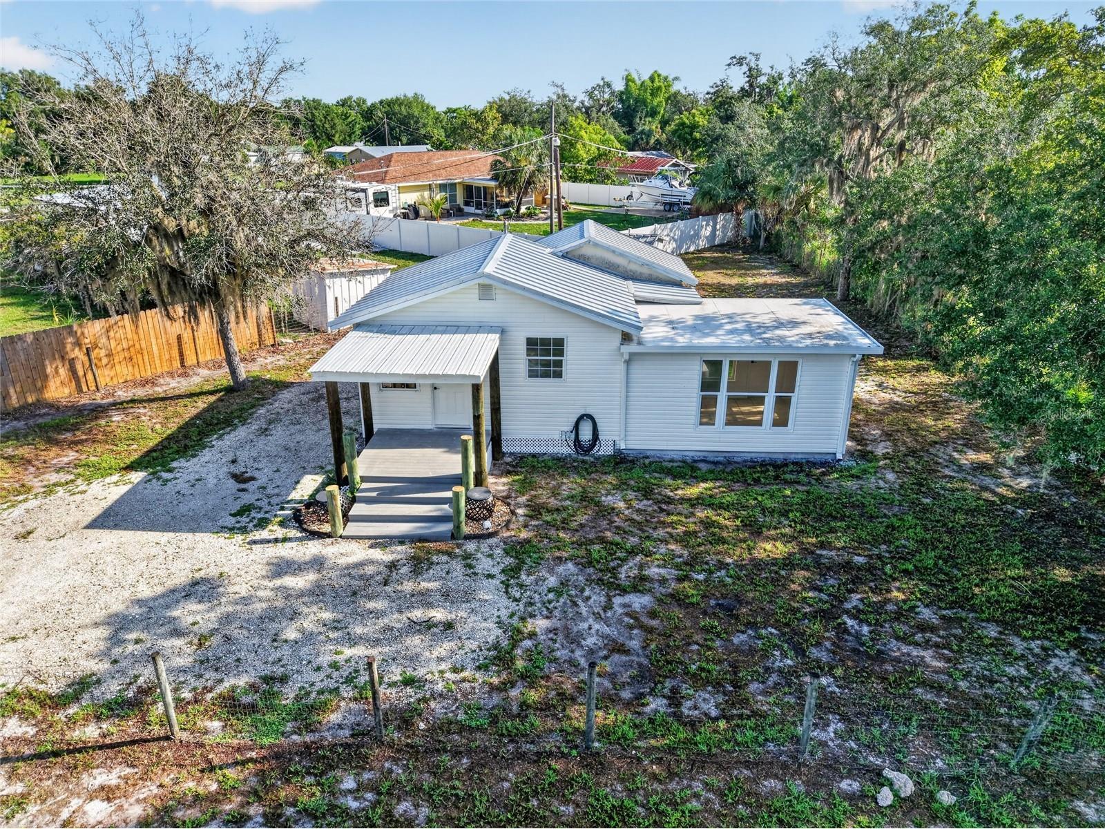 8024 Hillman Avenue Punta Gorda FL 33982 - Shell Creek D6147934 image2