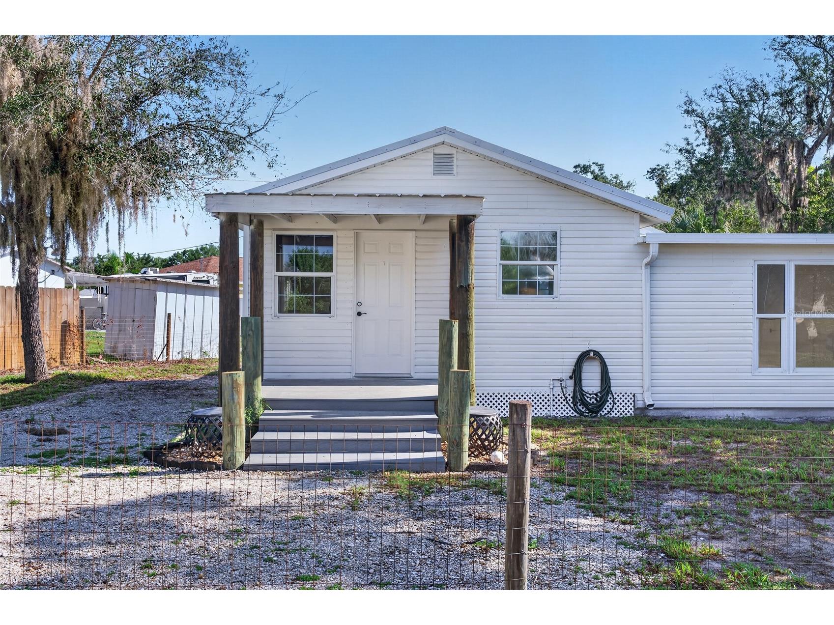 8024 Hillman Avenue Punta Gorda FL 33982 - Shell Creek D6147934 image3
