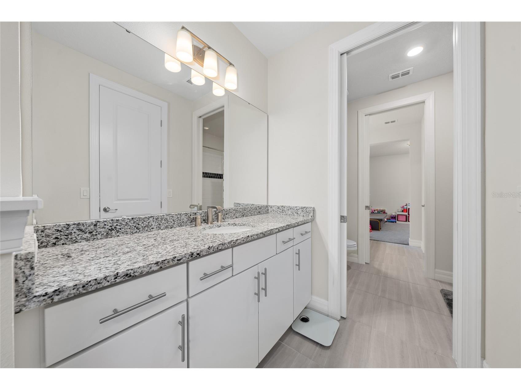 8024 Leaf Grove Circle Circle Orlando FL 32836 S5143398 image32