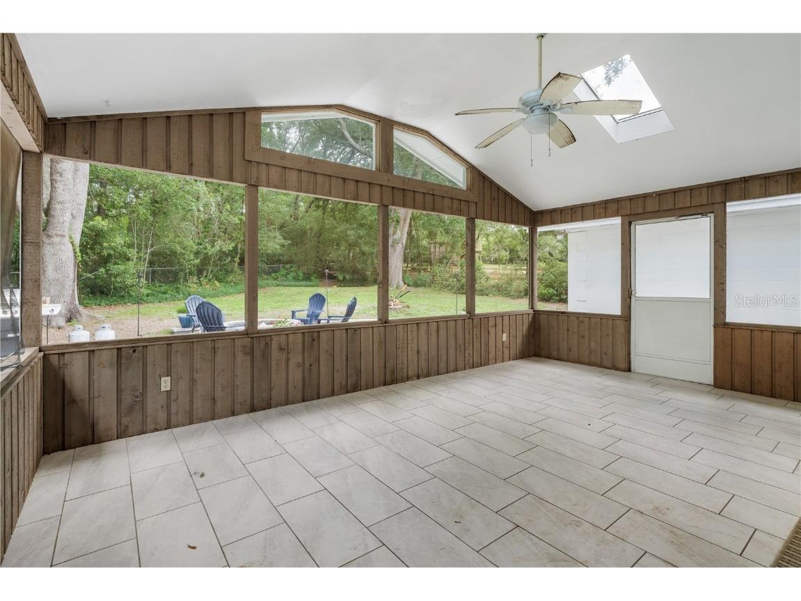 8024 NW 2nd Court Gainesville FL 32607 GC531253 image23