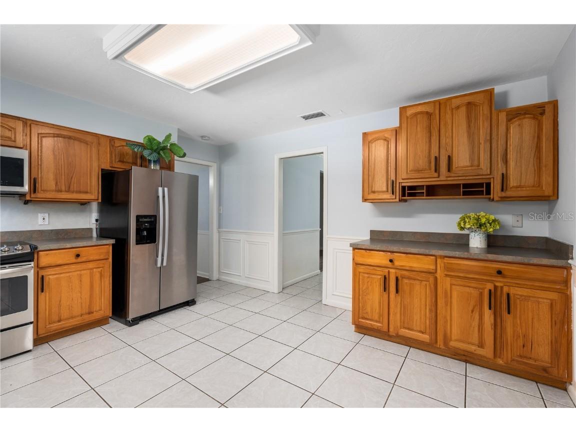 8024 NW 2nd Court Gainesville FL 32607 GC531253 image4