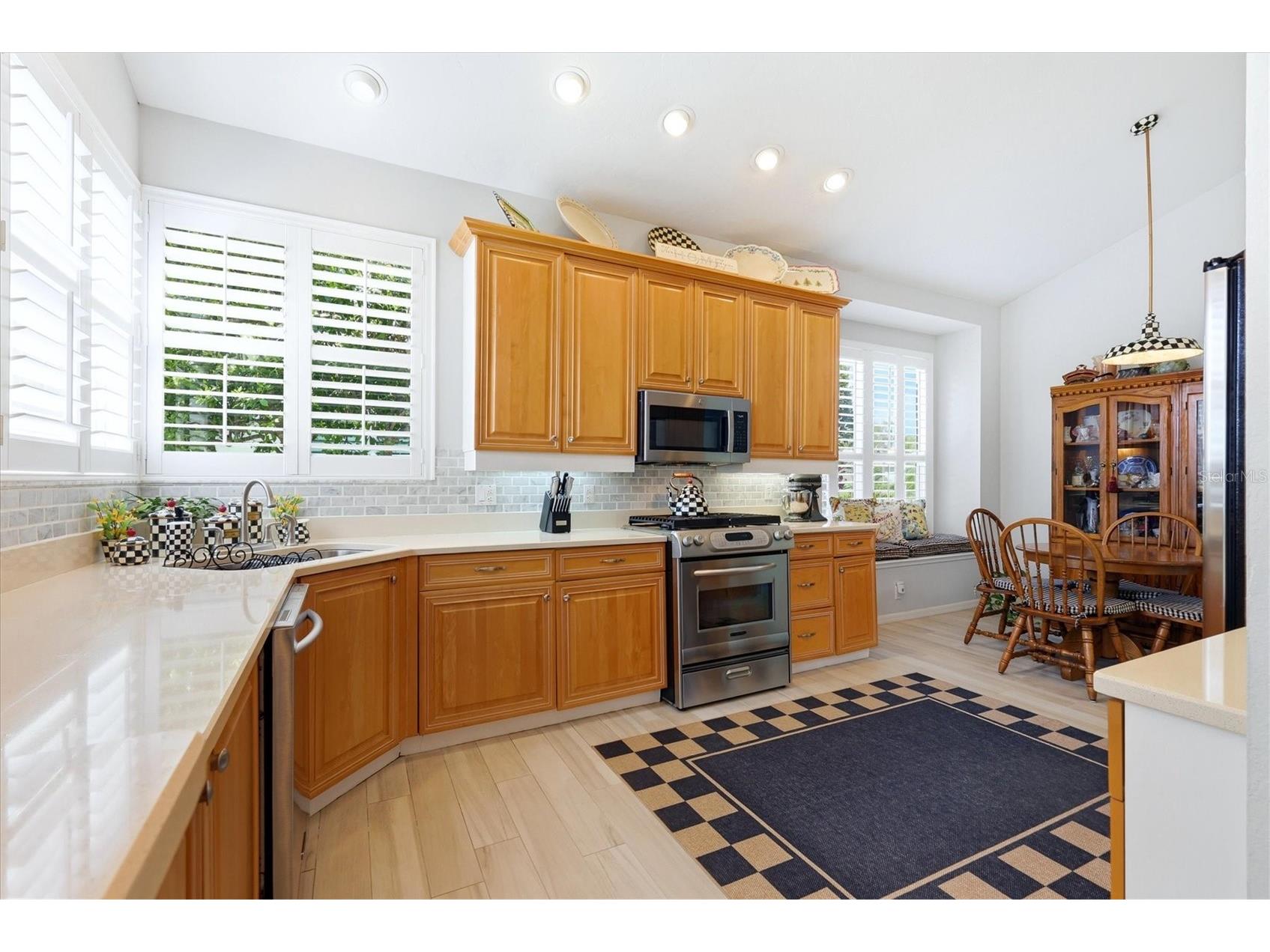 8025 Hampton Court University Park FL 34201 A4691695 image11