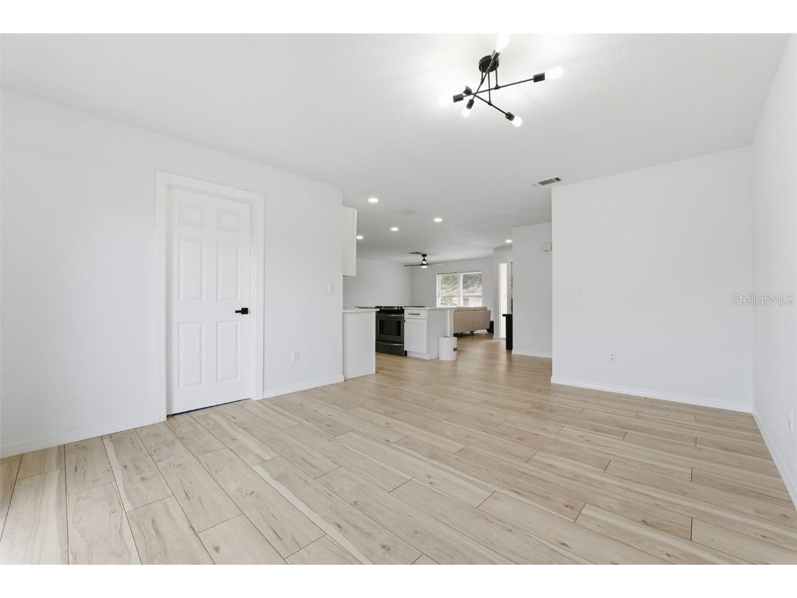 8025 San Fernando Drive Port Richey FL 34668 W7881272 image13