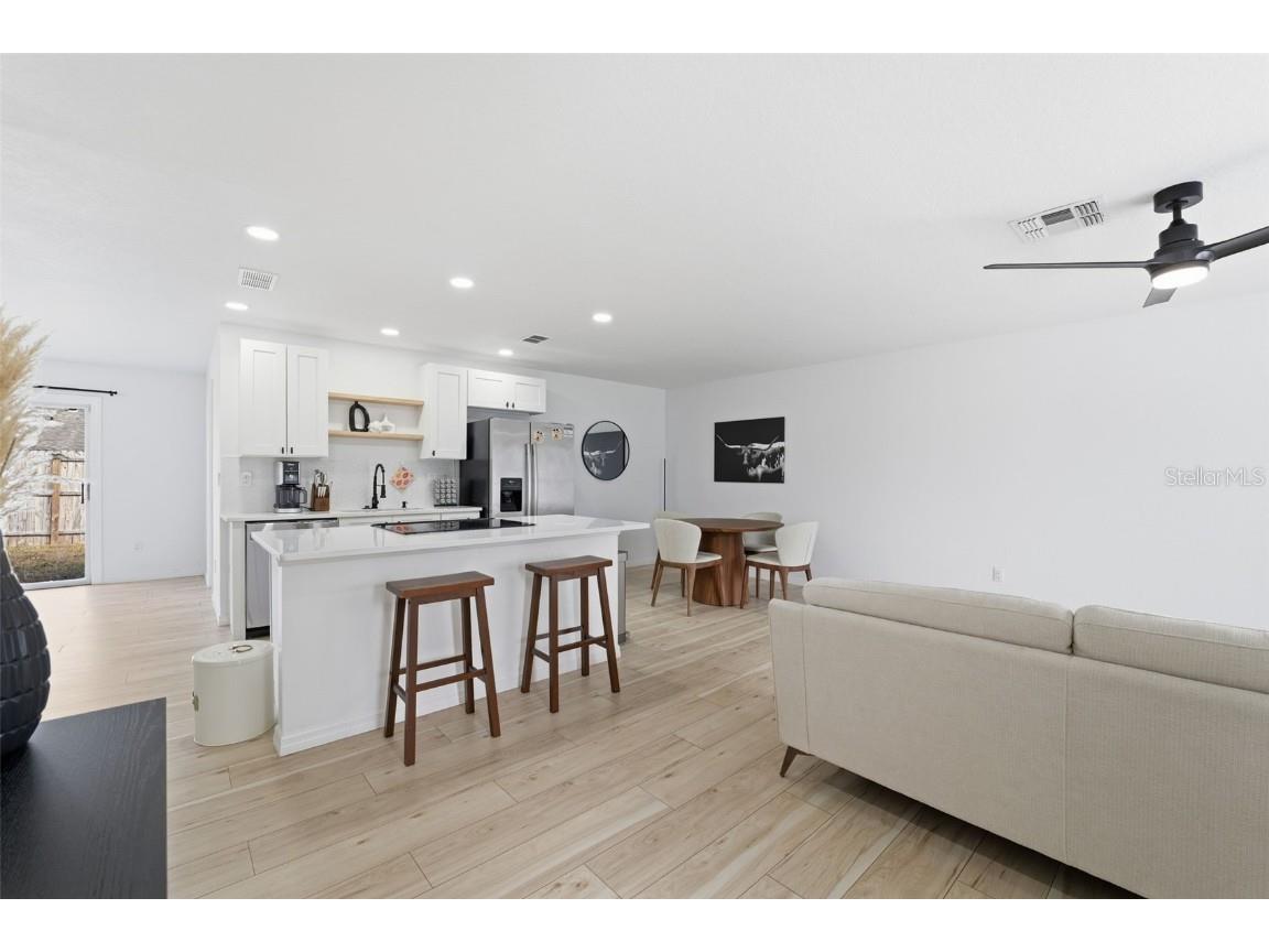 8025 San Fernando Drive Port Richey FL 34668 W7881272 image3