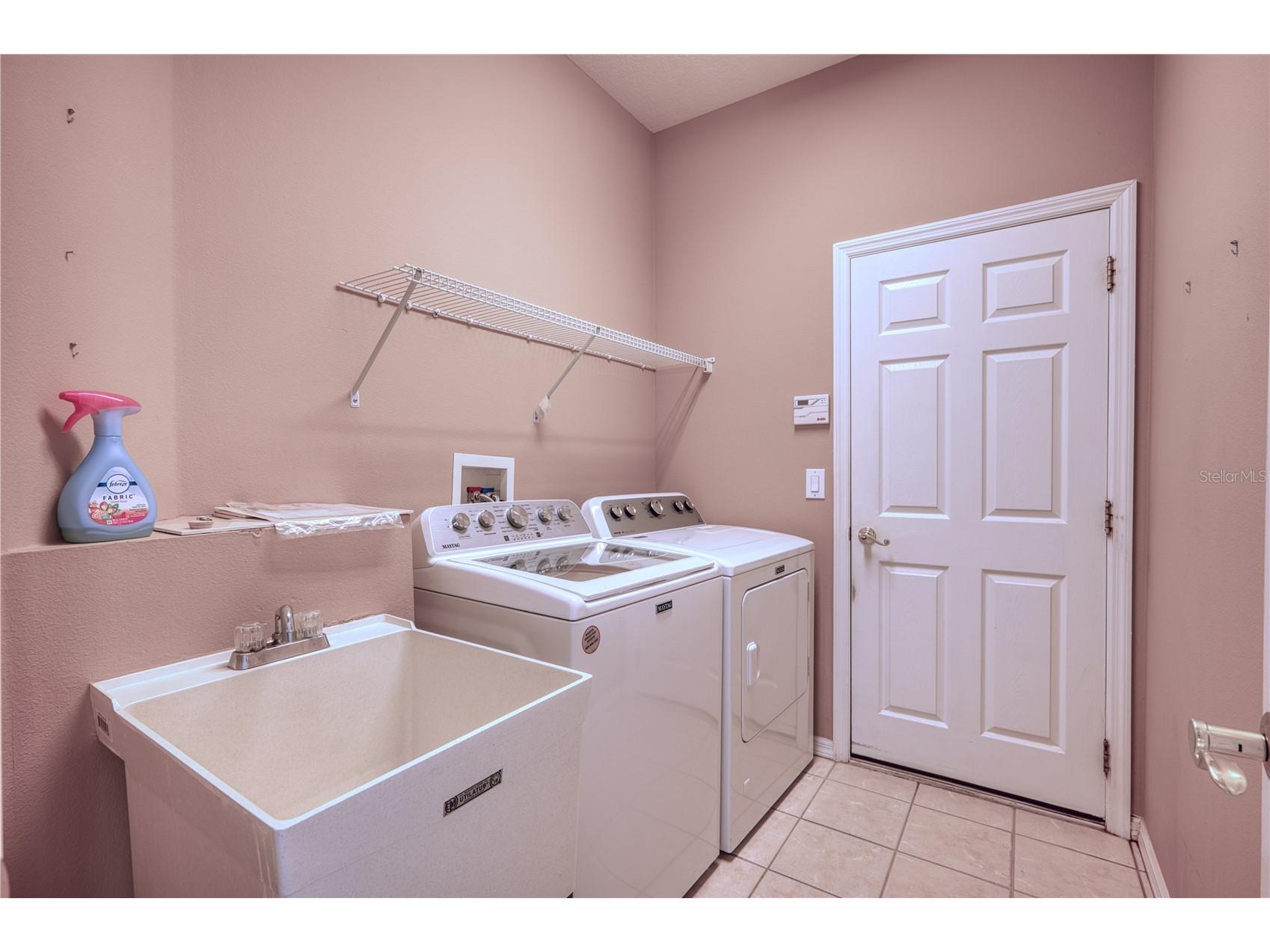 8025 Stirling Falls Circle Sarasota FL 34243 A4679973 image24