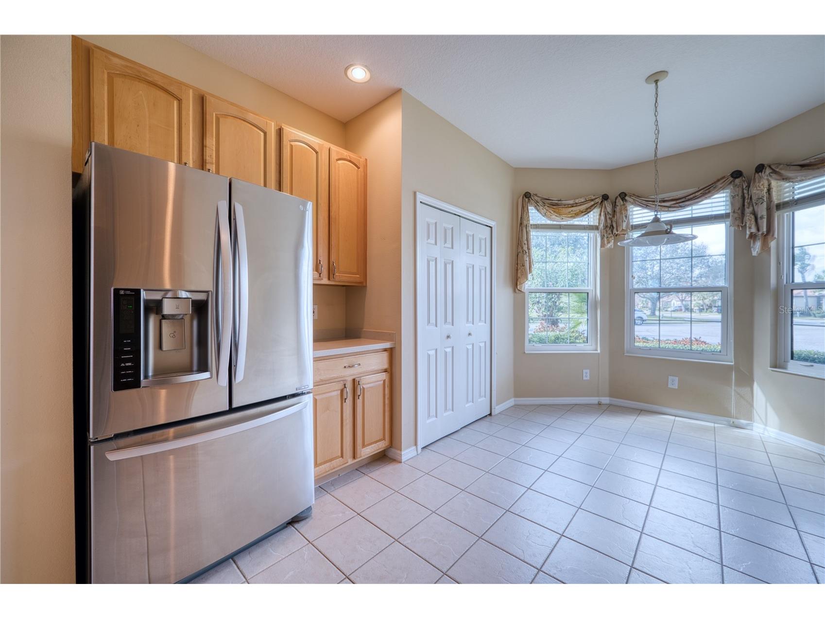 8025 Stirling Falls Circle Sarasota FL 34243 A4679973 image9