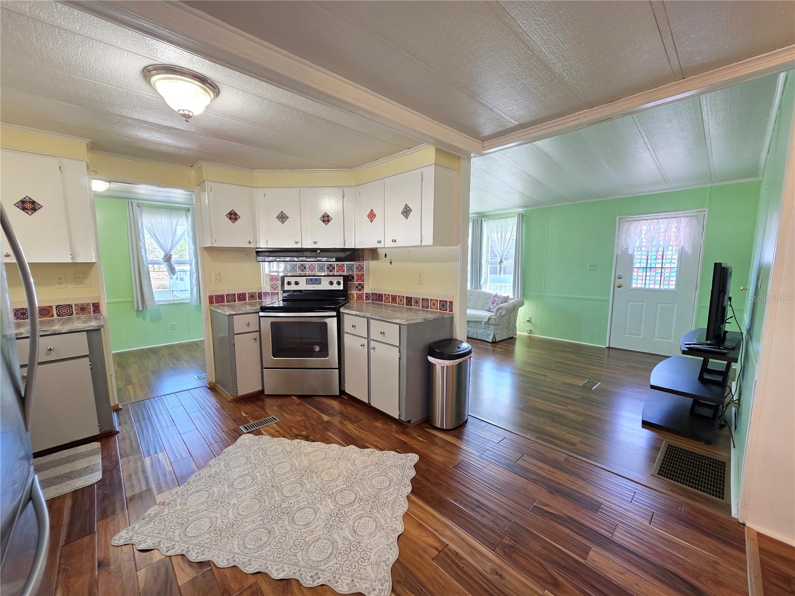 8027 Eastern Circle Drive Brooksville FL 34613 W7885689 image2