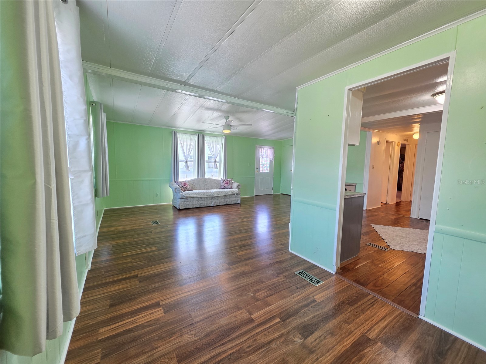 8027 Eastern Circle Drive Brooksville FL 34613 W7885689 image9