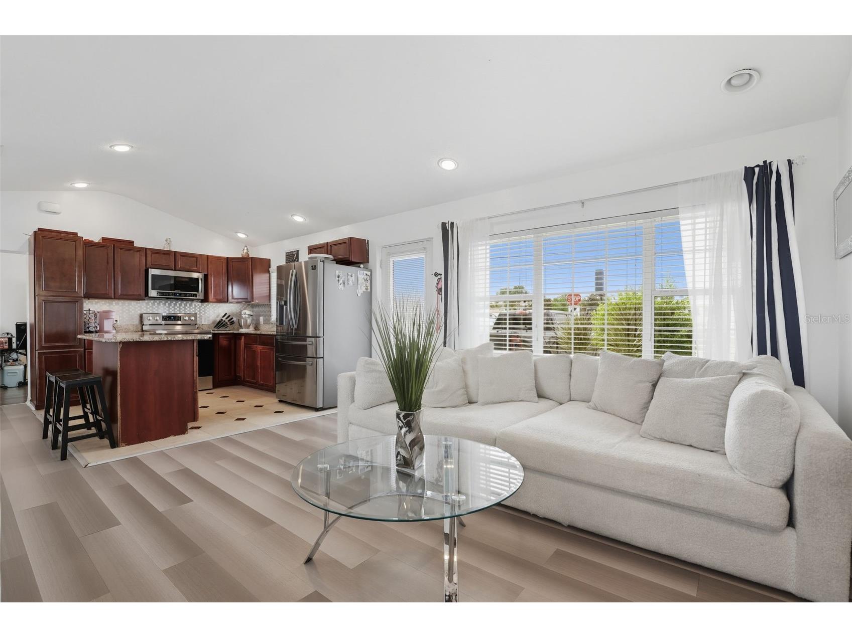 8027 S Orange Avenue Orlando FL 32809 - BEAR HEAD LAKE O6350093 image11