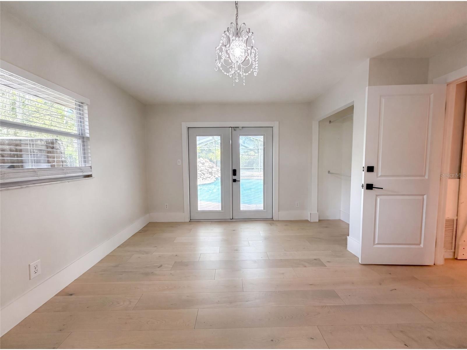 8028 Conservatory Circle Sarasota FL 34243 O6423377 image14