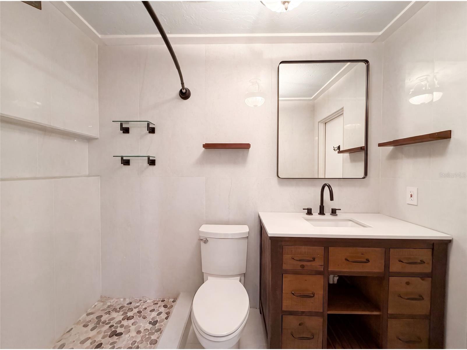 8028 Conservatory Circle Sarasota FL 34243 O6423377 image21