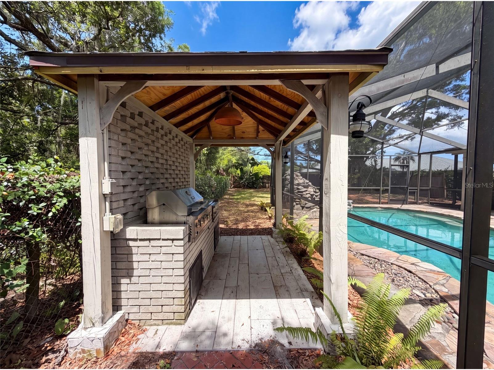 8028 Conservatory Circle Sarasota FL 34243 O6423377 image35