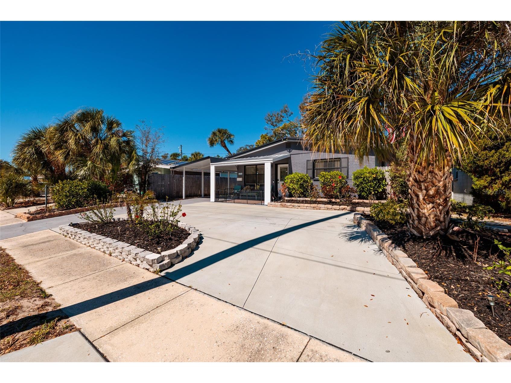 8029 22nd Avenue N Saint Petersburg FL 33710 TB8479891 image3