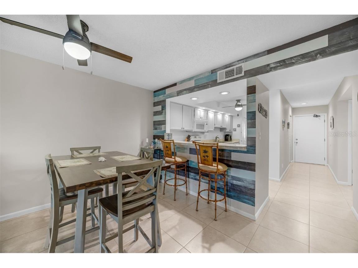 803 Bahia Del Sol Drive #B Ruskin FL 33570 TB8460730 image13
