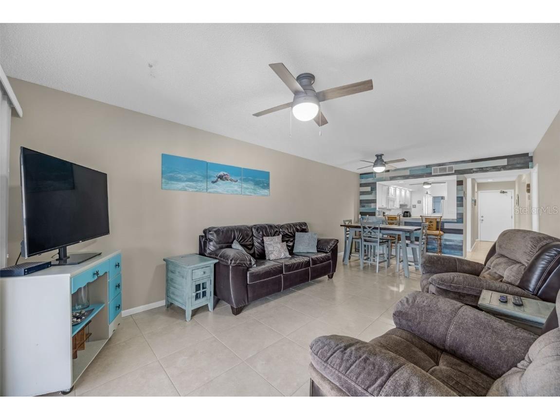 803 Bahia Del Sol Drive #B Ruskin FL 33570 TB8460730 image16