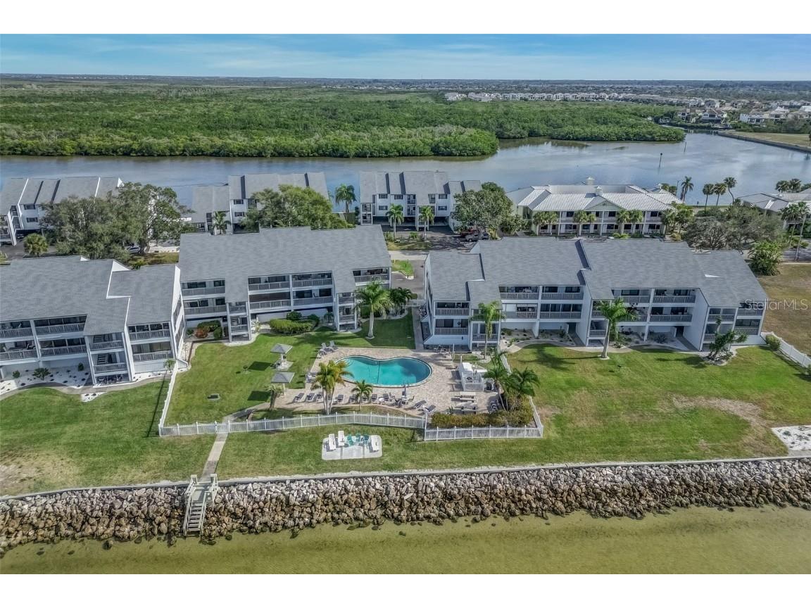 803 Bahia Del Sol Drive #B Ruskin FL 33570 TB8460730 image2