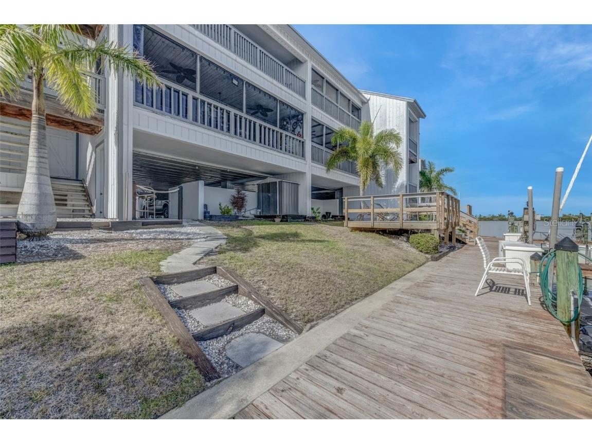 803 Bahia Del Sol Drive #B Ruskin FL 33570 TB8460730 image39
