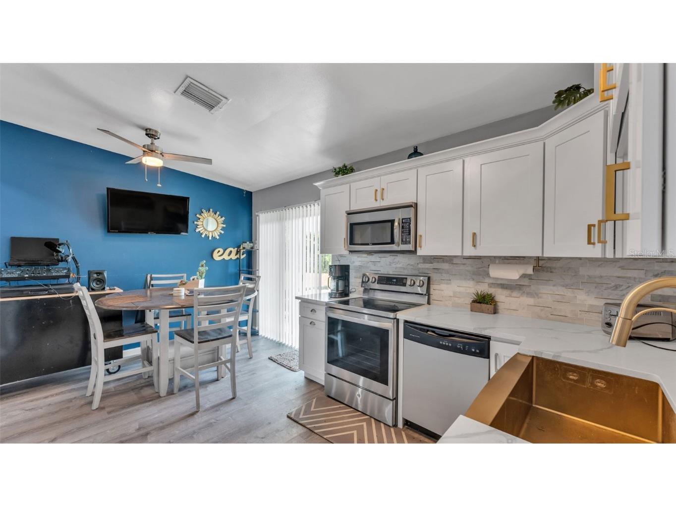 803 Casselberry Drive Lake Wales FL 33853 L4957602 image9