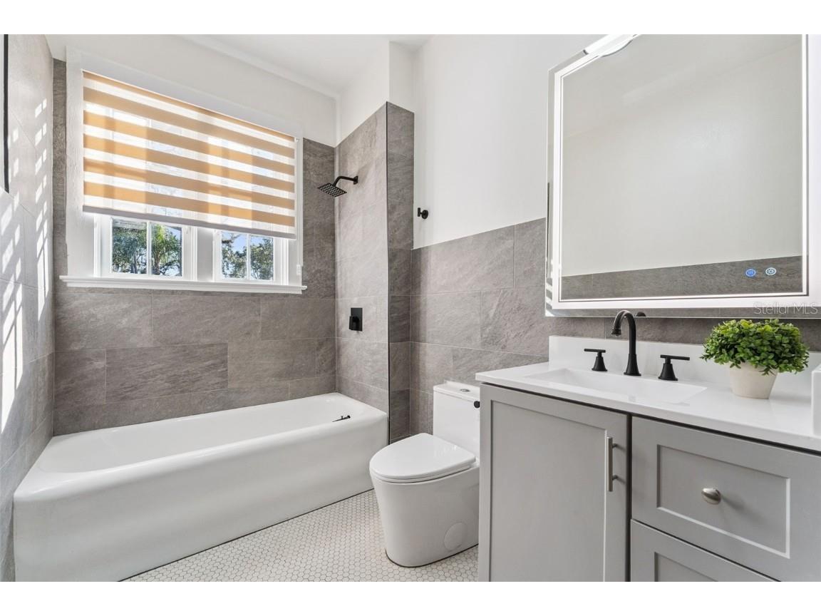 803 E Harwood Street Orlando FL 32803 O6316866 image32