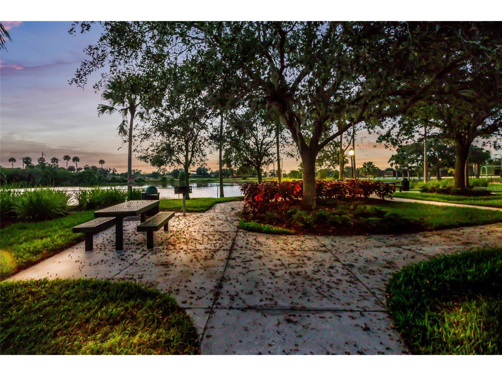 803 Fairwaycove Lane #205 Bradenton FL 34212 A4679927 image36