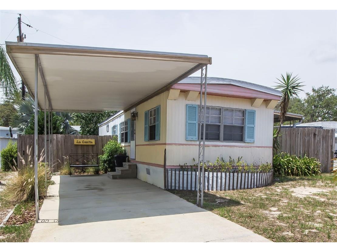 803 Frances Drive Tarpon Springs FL 34689 - Leisure Lake W7875374 image1