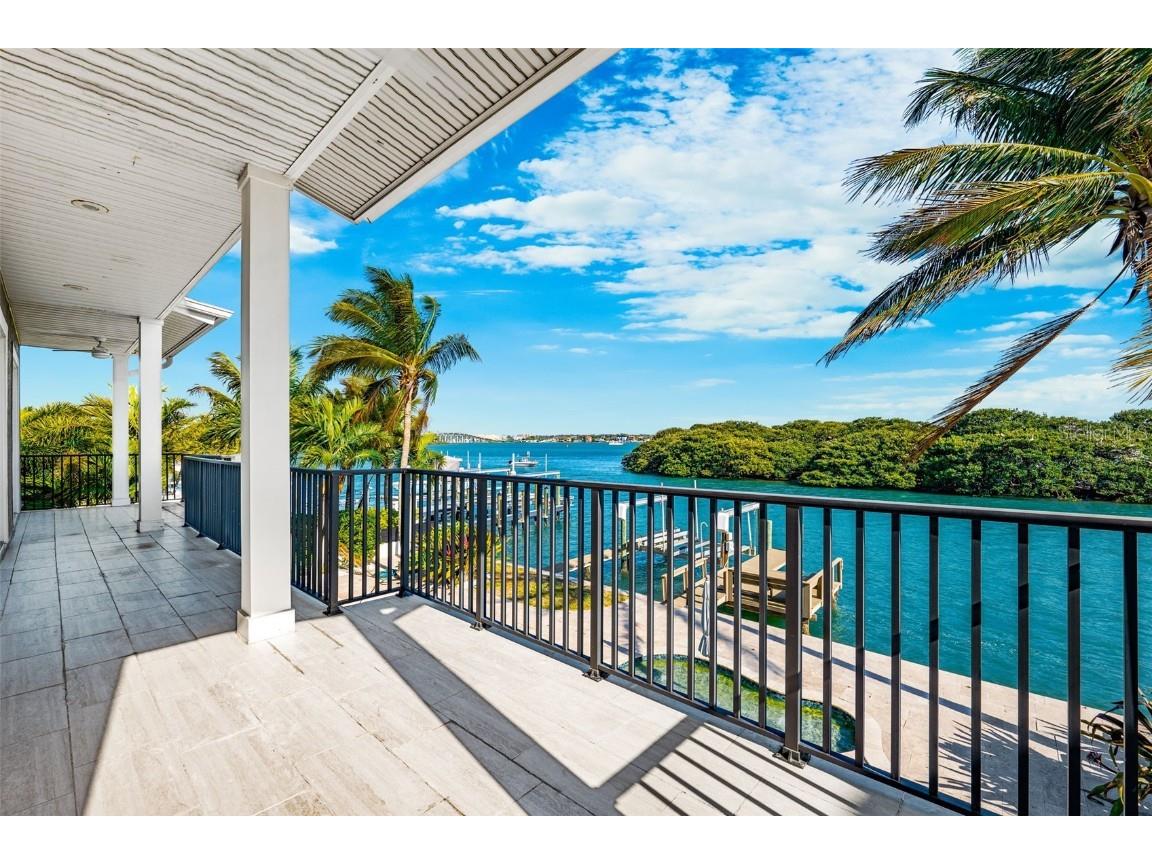 803 Harbor Drive Belleair Beach FL 33786 - INTRACOASTAL WATERWAY TB8389897 image32