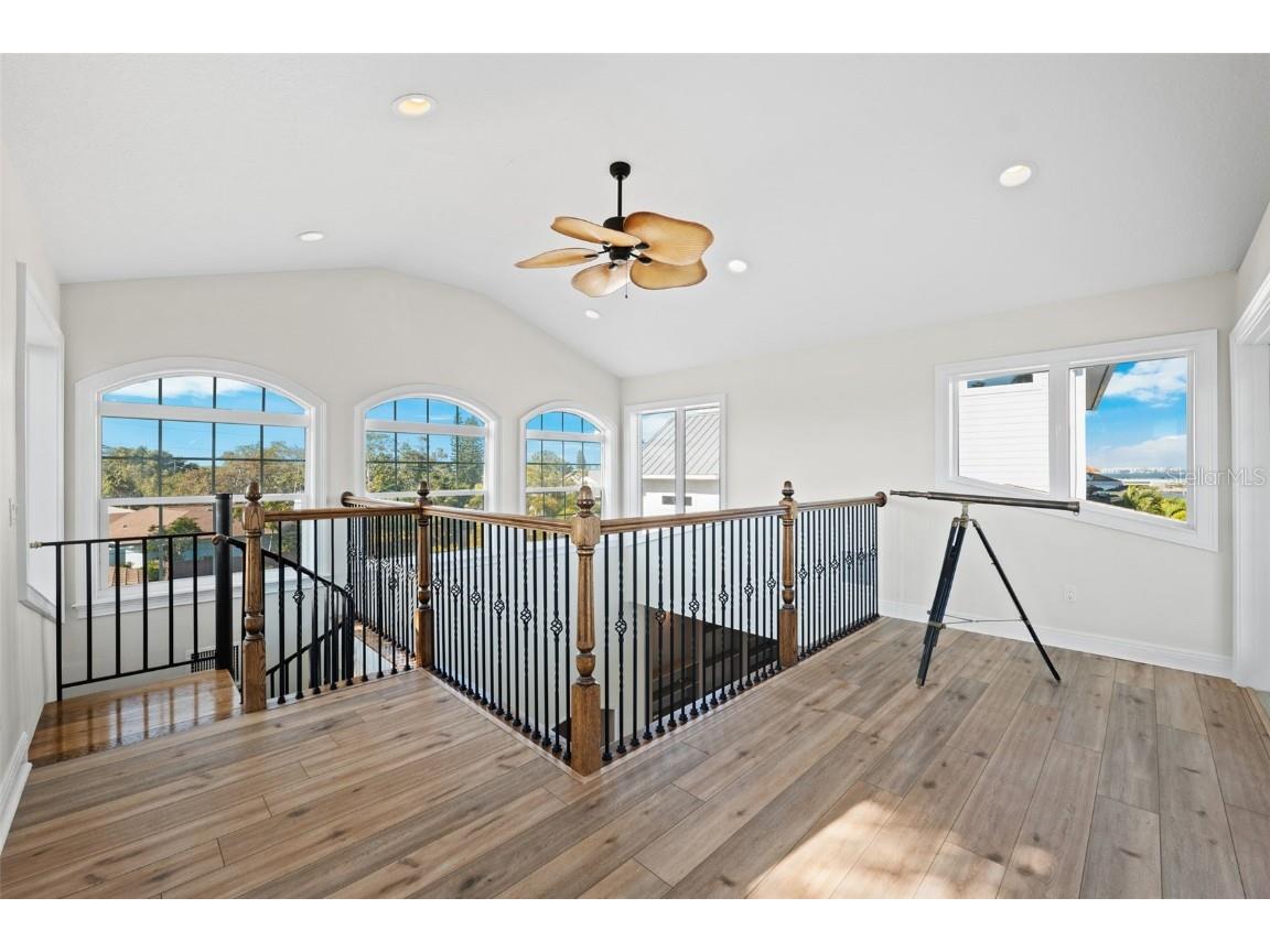 803 Harbor Drive Belleair Beach FL 33786 - INTRACOASTAL WATERWAY TB8389897 image43