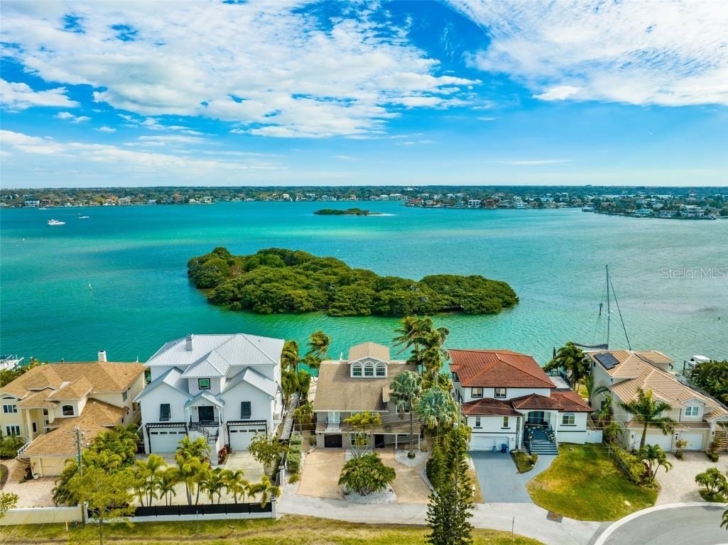 803 Harbor Drive Belleair Beach FL 33786 - INTRACOASTAL WATERWAY TB8389897 image53